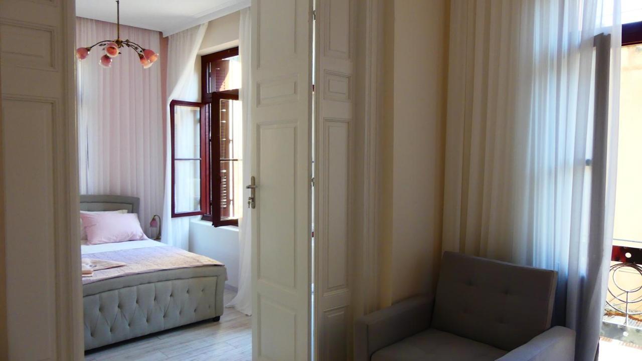 Bed and breakfast Theasis Athènes Extérieur photo