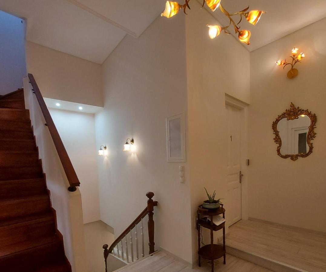 Bed and breakfast Theasis Athènes Extérieur photo
