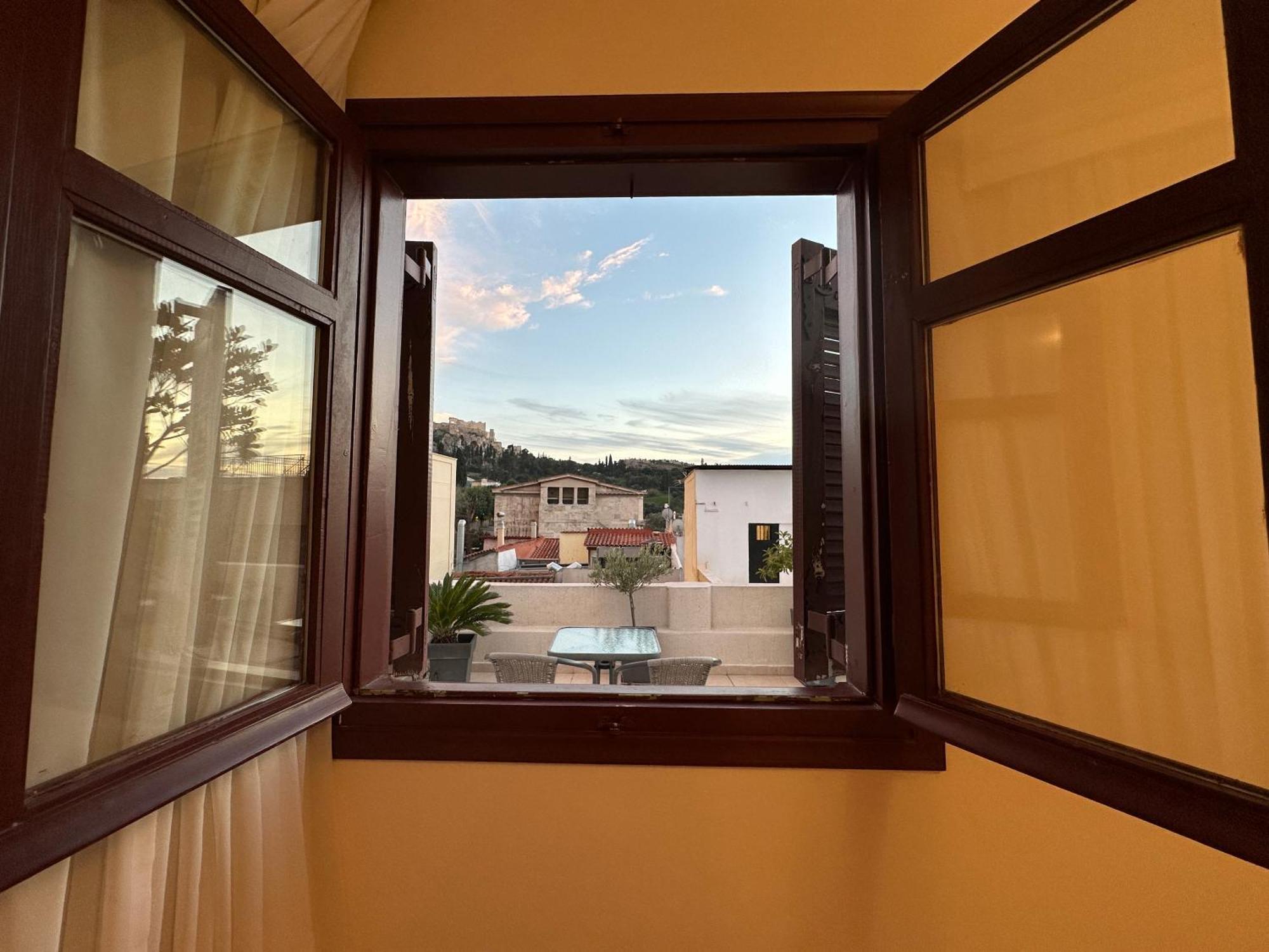 Bed and breakfast Theasis Athènes Extérieur photo